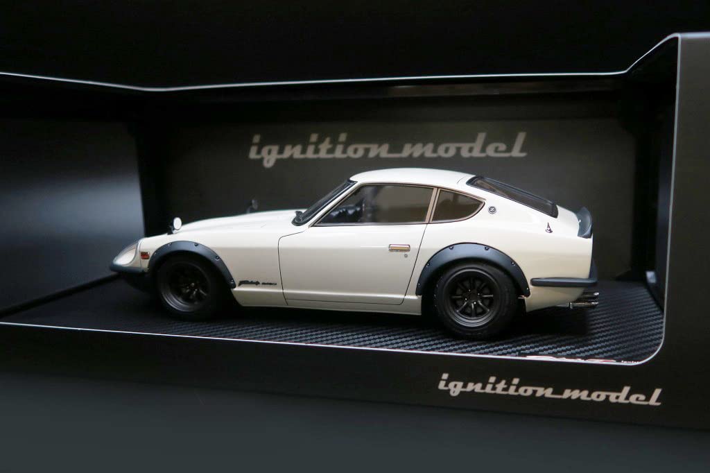 イグニッションモデル 1/18 日産フェアレデ240ZG (HS30) ホワイト イグニッションモデル 1/18 日産 フェアレディ 240ZG (HS30) ホワイト